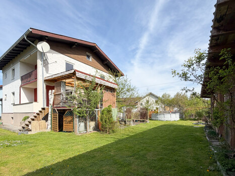 Haus mit Terrasse
