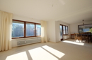 großes Wohnzimmer