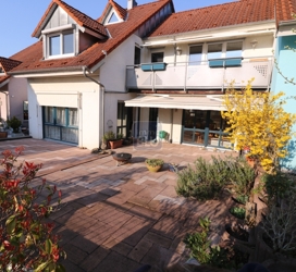 Familientraum mit Traumterrasse