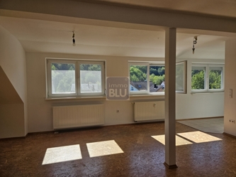 Sehr helle Wohnung