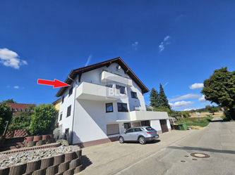 schöne Wohnung im OG