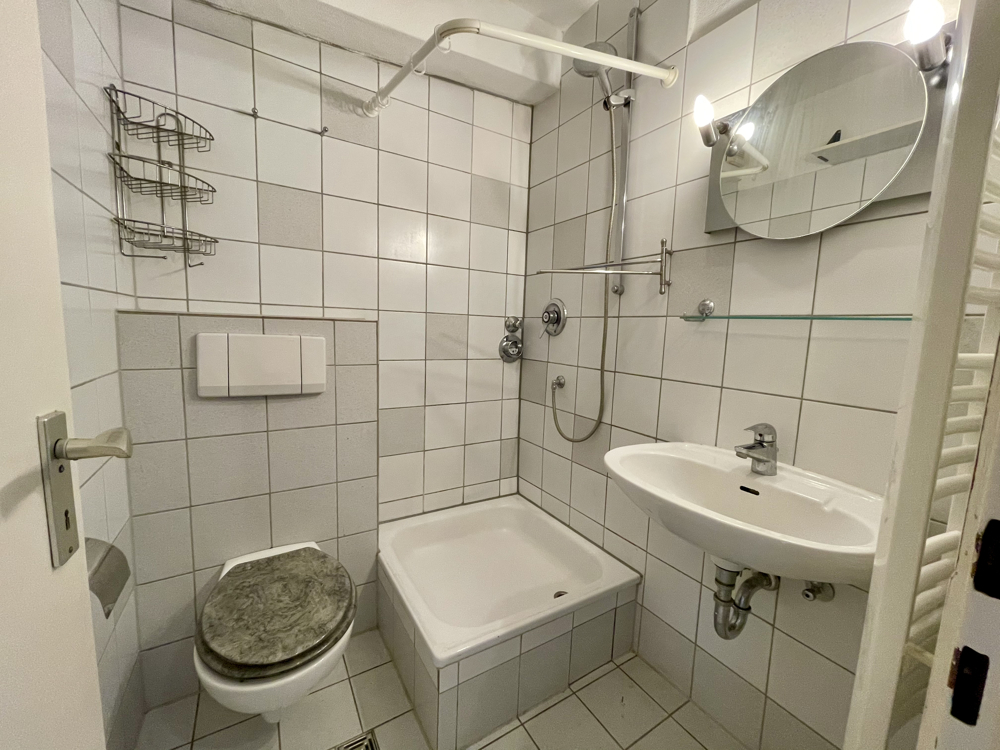 Mainz-Oberstadt, den Park zum Nachbarn! 1 Zi.-Whg. in Lauflage zu Uni-Klinik und KKM! - Photo 3