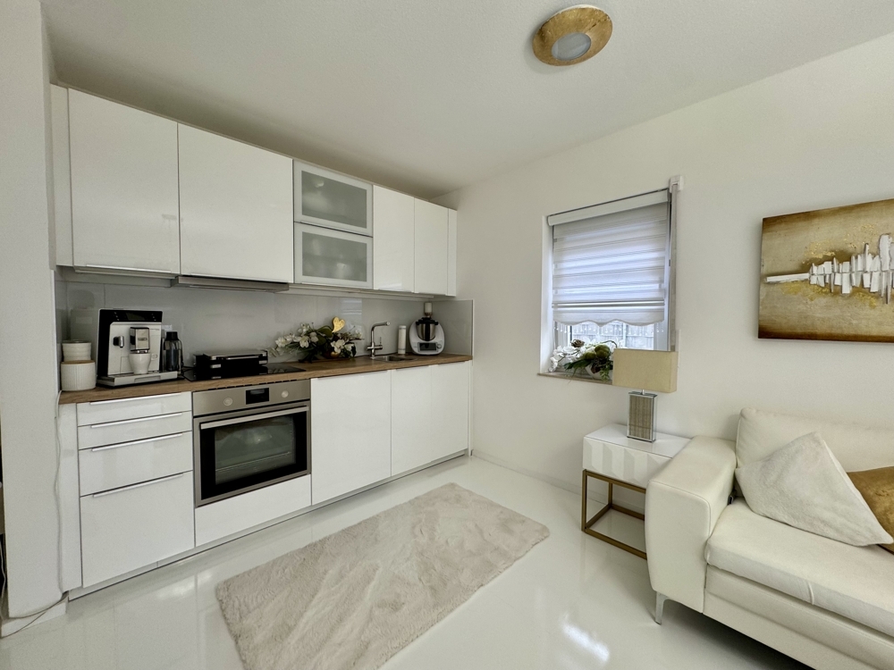 Neuwertige 2-Zi.-Designer-Wohnung in Nackenheim – inklusive Stellplatz - Photo 4