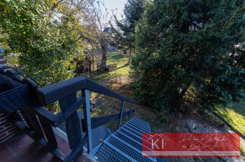 Zugang in den Garten von Balkon