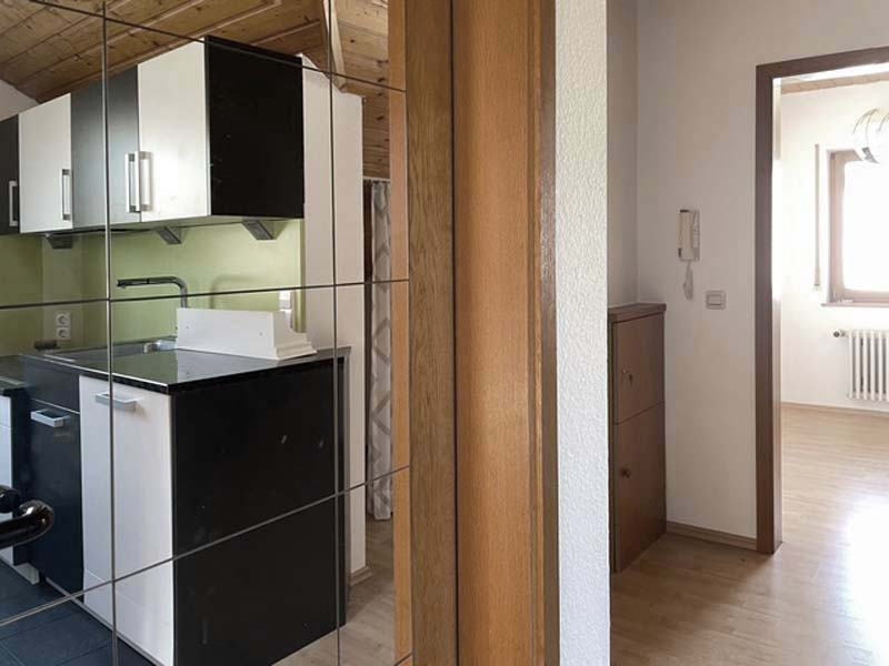 Helle Zwei-Zimmer-Wohnung mit Kfz-Stellplatz - Foto 1