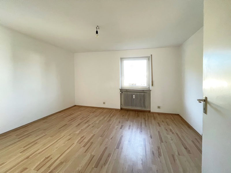 3,5-Zimmer-Wohnung mit Balkon und Kfz-Stellplatz - Foto 4