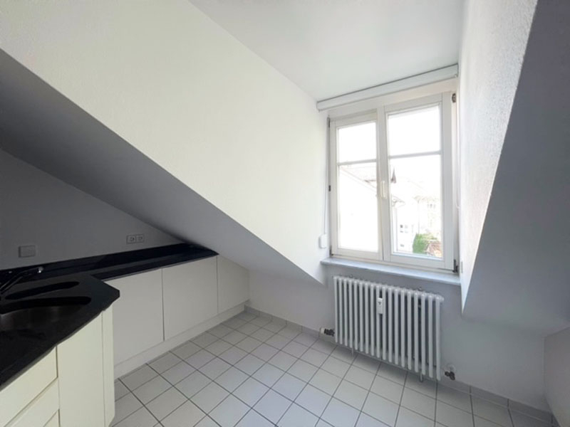 Sehr gehobene 3,5-Zimmer-Wohnung mit Garage - Foto 2