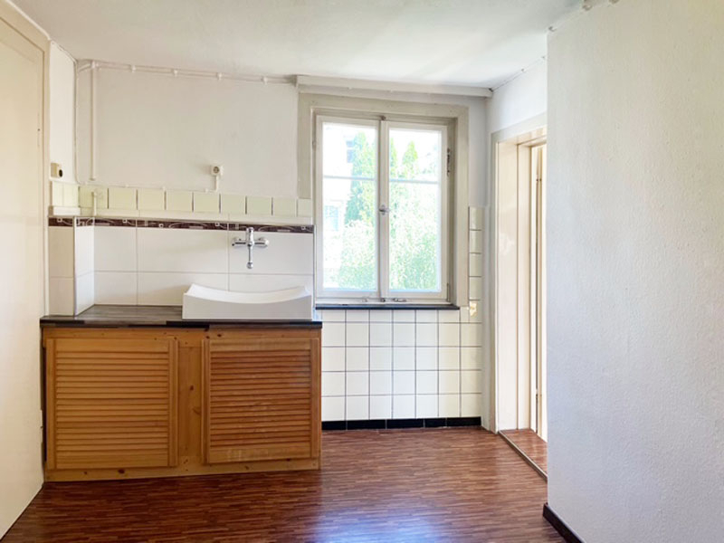 Sehr großes Einfamilienhaus mit 8 Zimmern - Photo 3