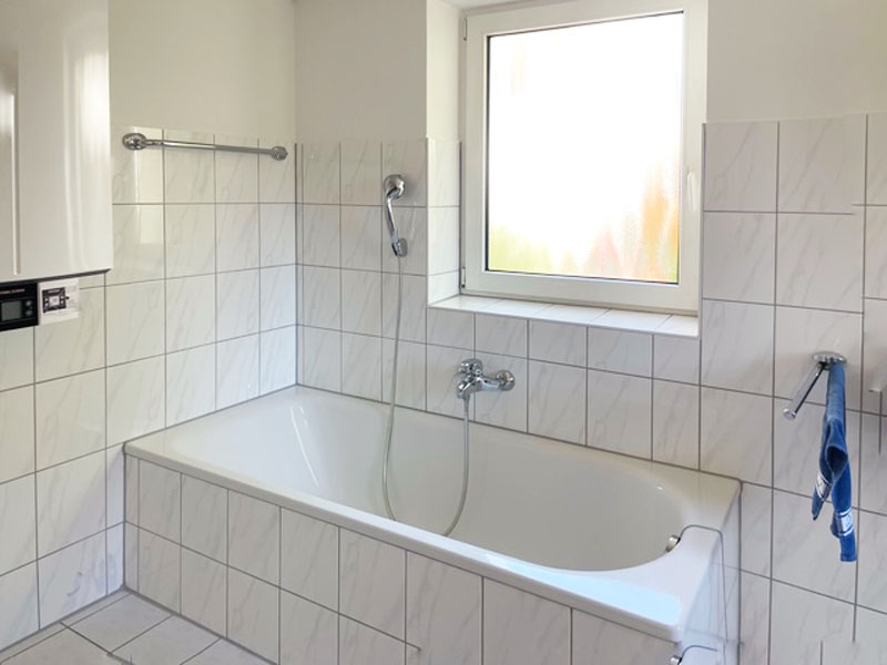 Sehr großes Einfamilienhaus mit 8 Zimmern - Photo 5