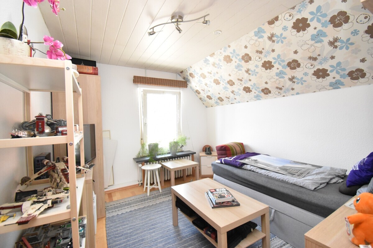 Schlafzimmer 2