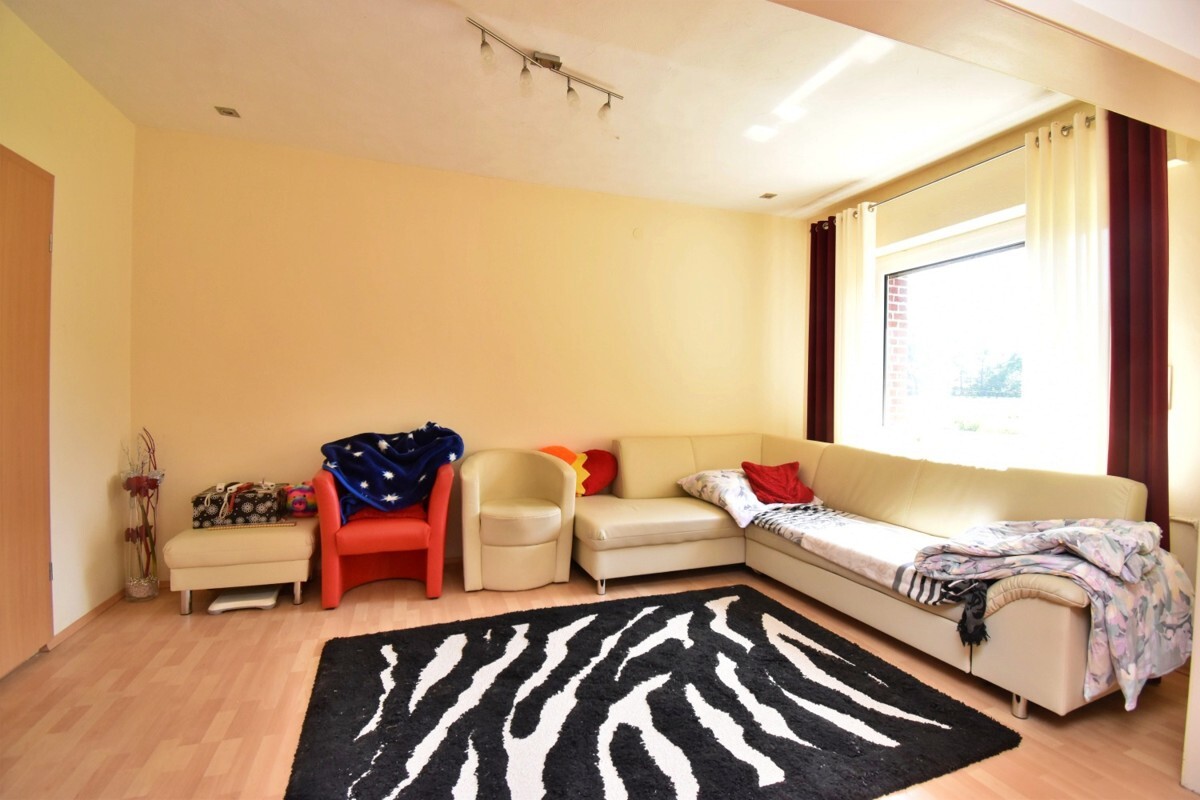 2. Wohn- und Essbereich