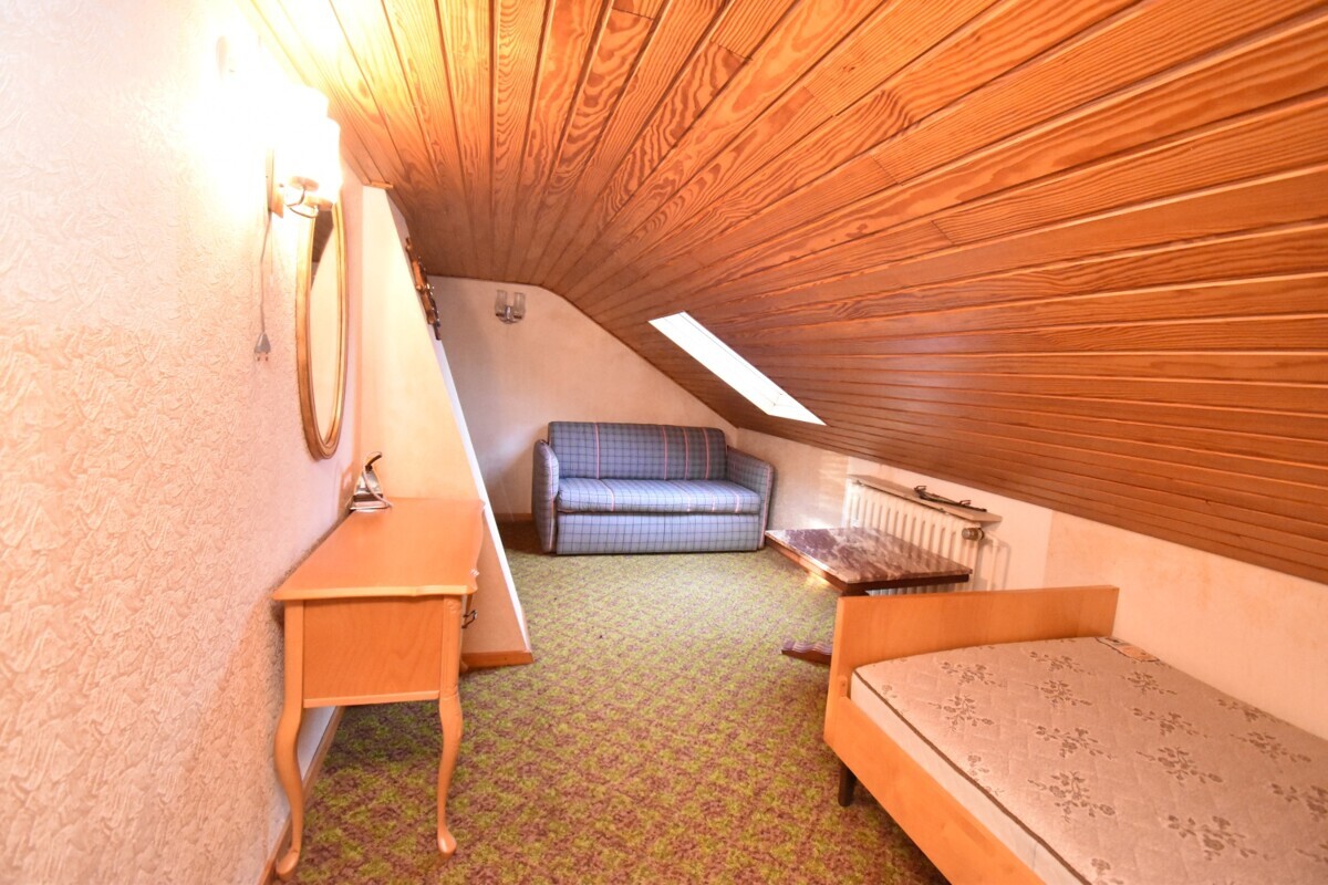 ausgebauter Dachboden: Raum 2