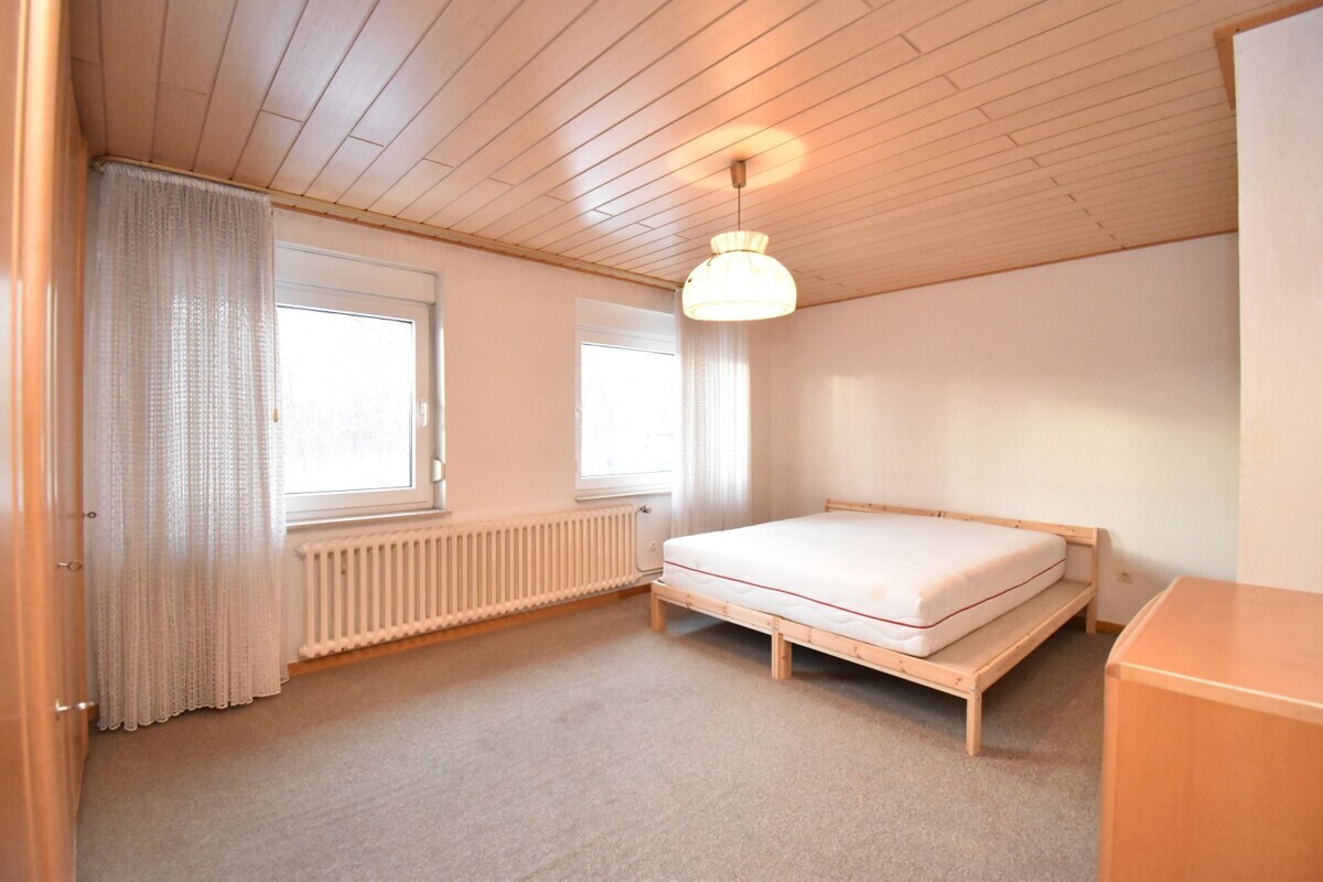1 OG: Schlafzimmer 1
