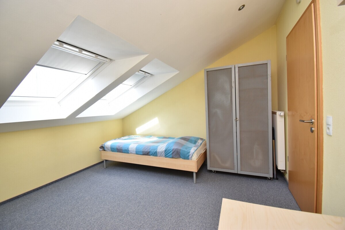 DG: Schlafzimmer 2