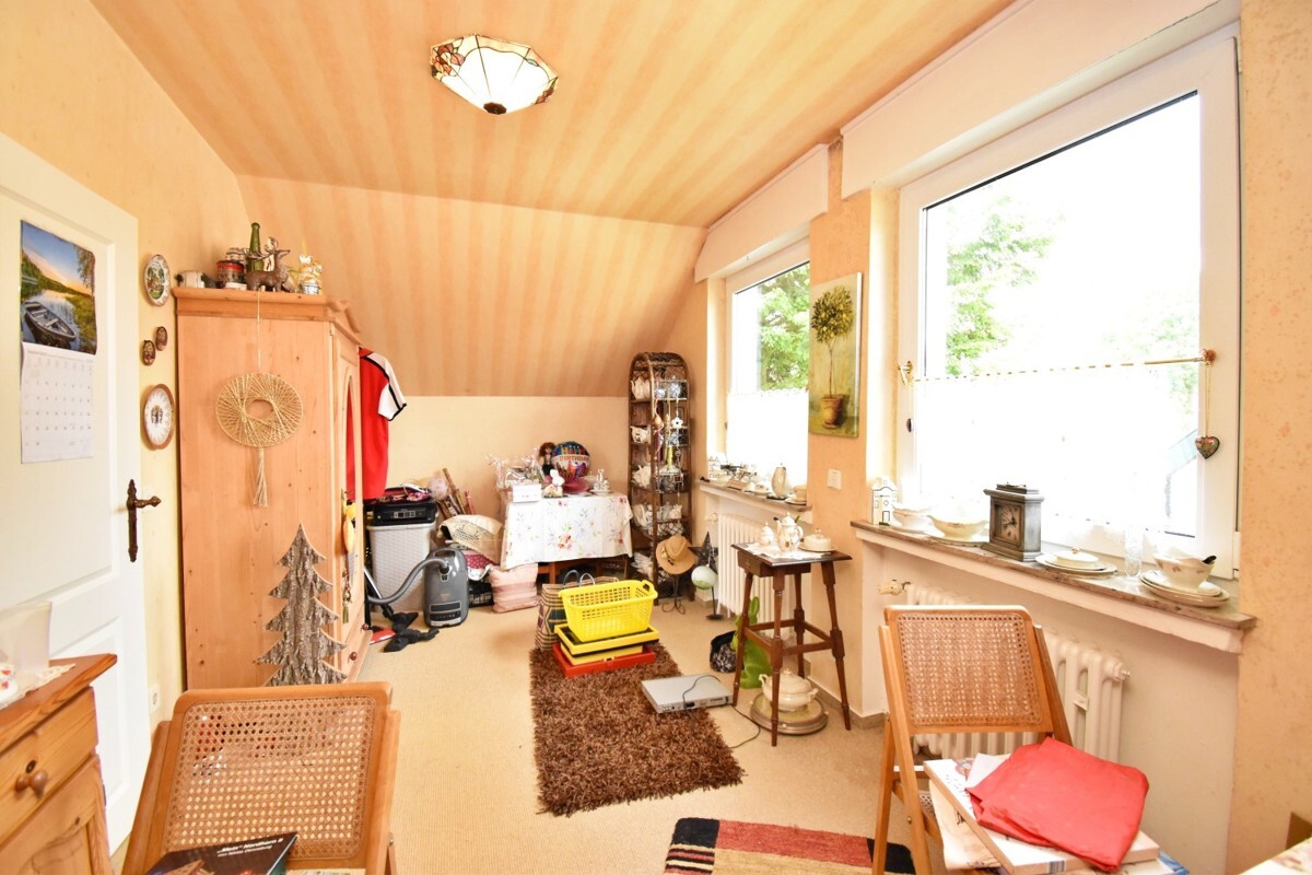 DG: Schlafzimmer 1