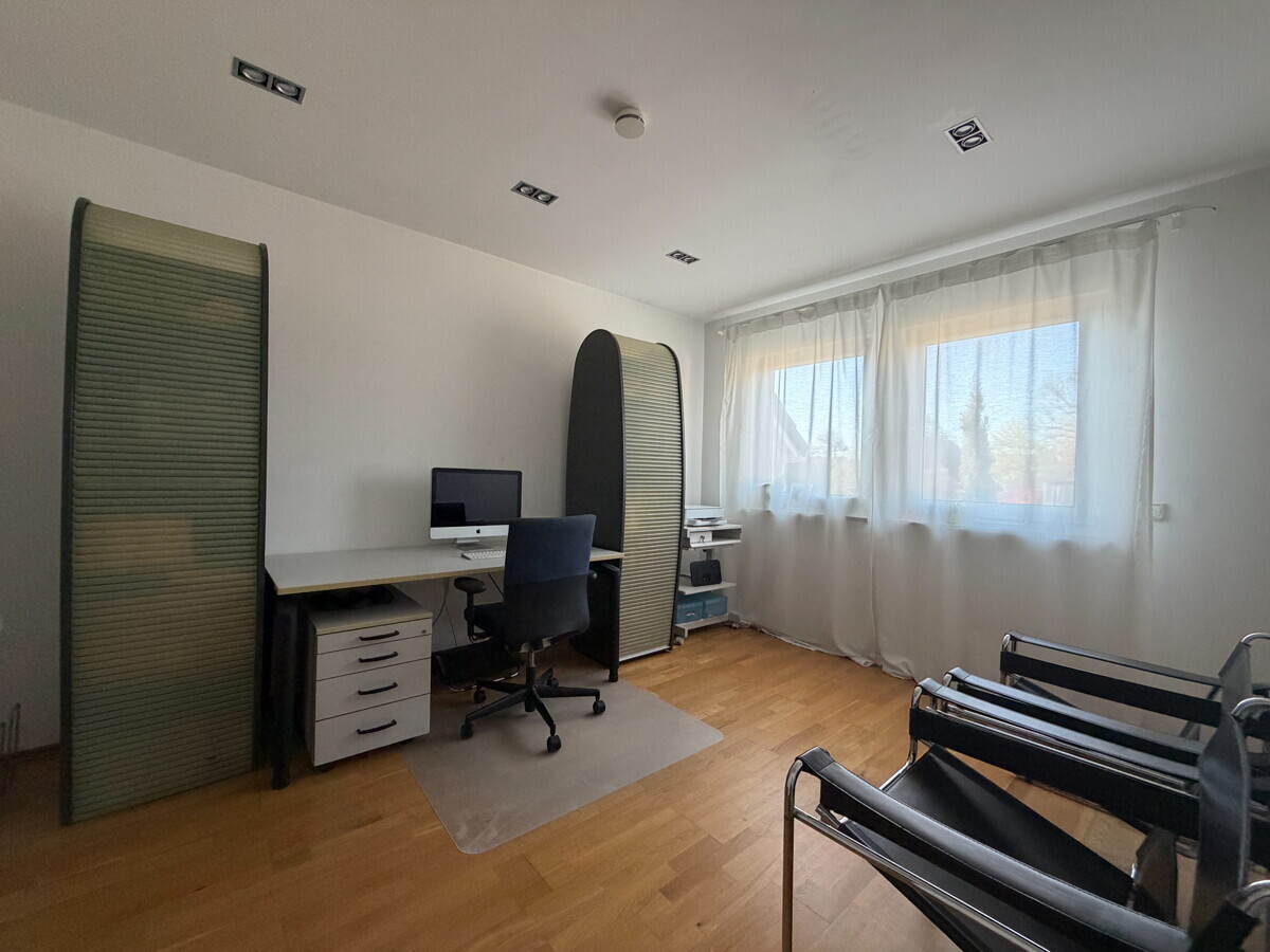 Büro
