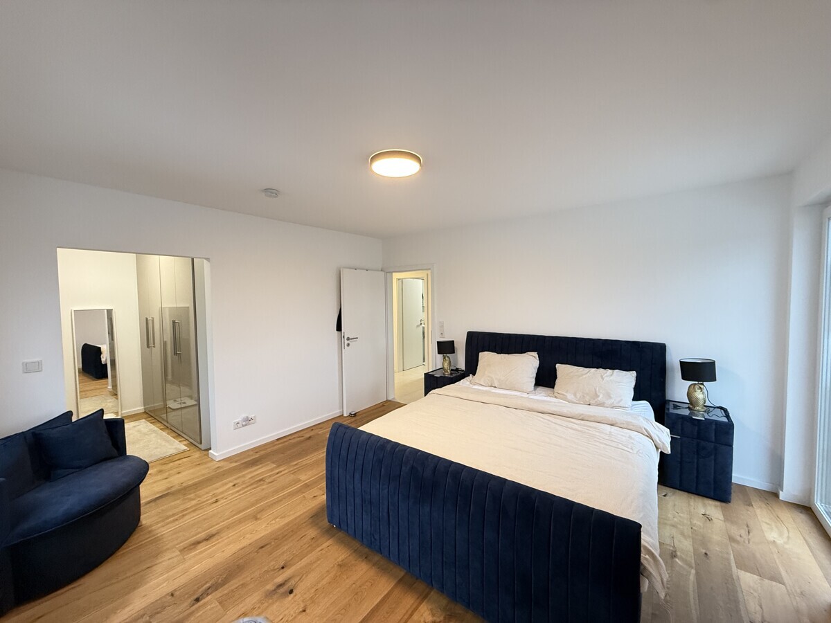 Schlafzimmer 2