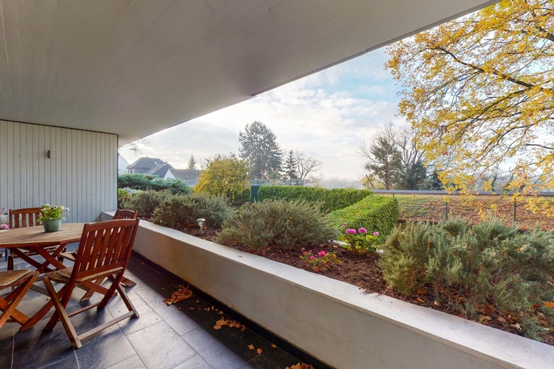 Loggia vor dem Wohnzimmer