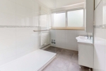 modernes Badezimmer