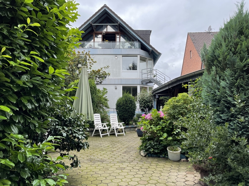 Rückwärtige Ansicht