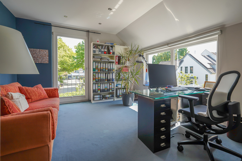 Kinderzimmer 1 / Homeoffice (1. OG)
