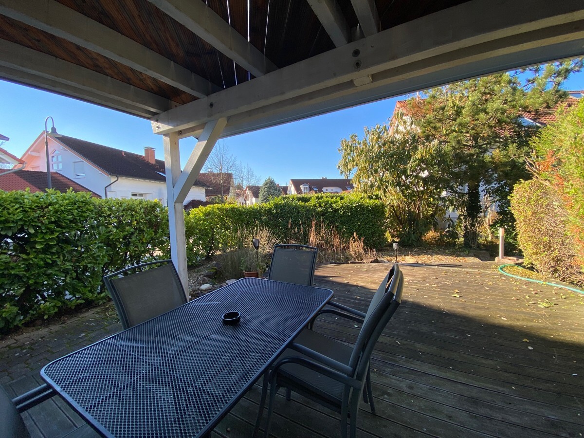 überdachte Terrasse