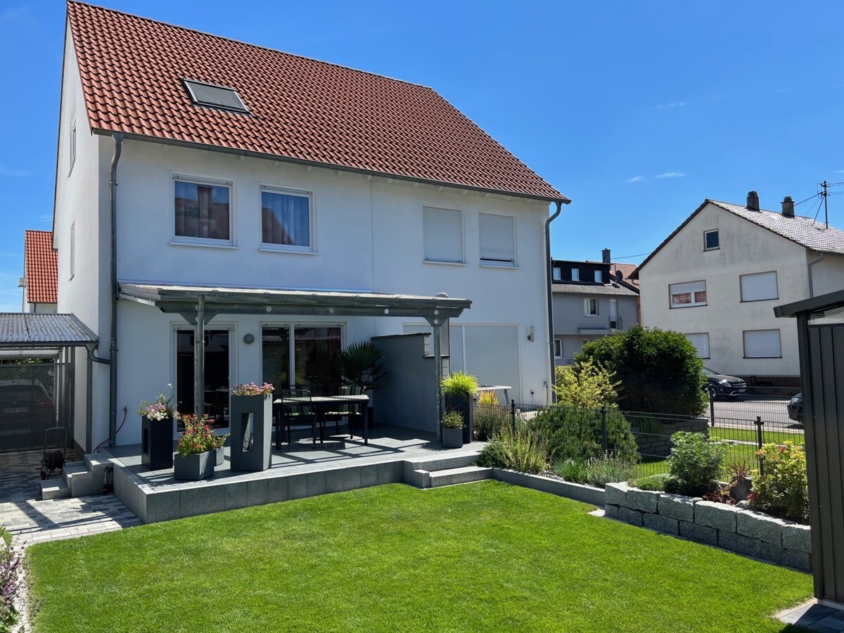 Hausansicht_Rückseite