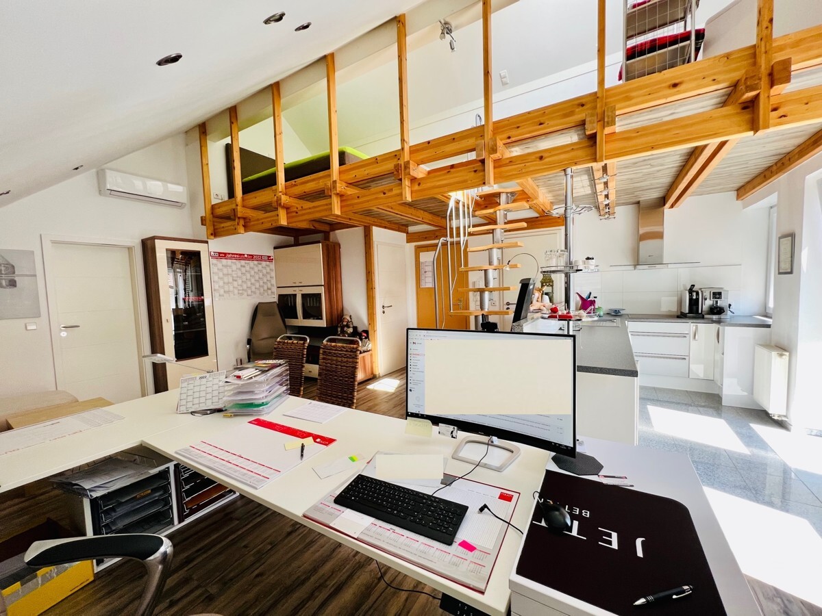 Büro mit Empore_OG