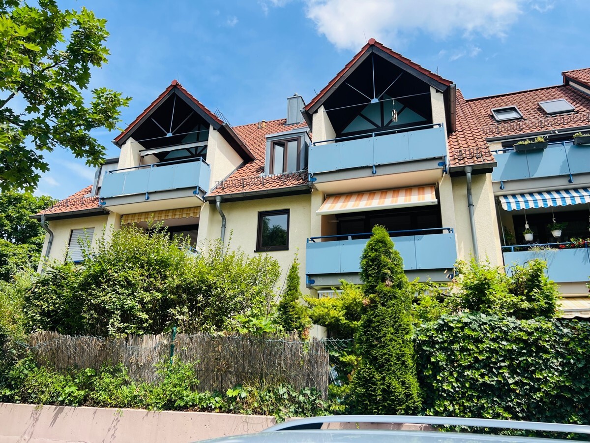 Hausrückseite