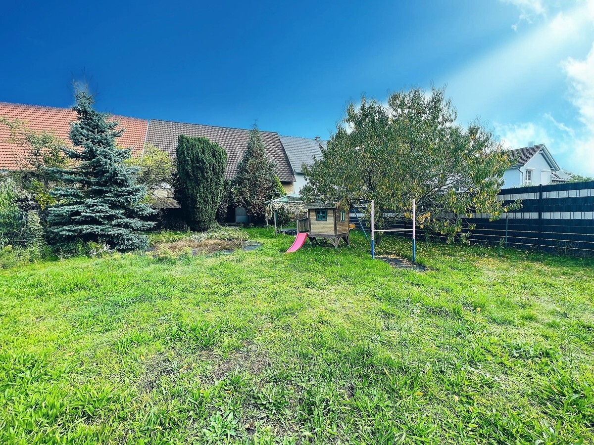 Garten hinter dem Haus