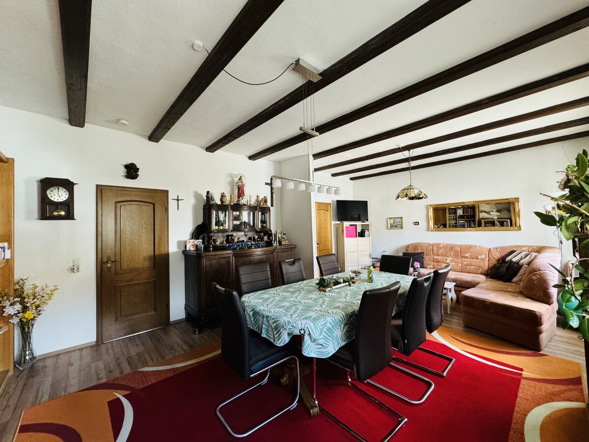 Offenes Wohn- Esszimmer