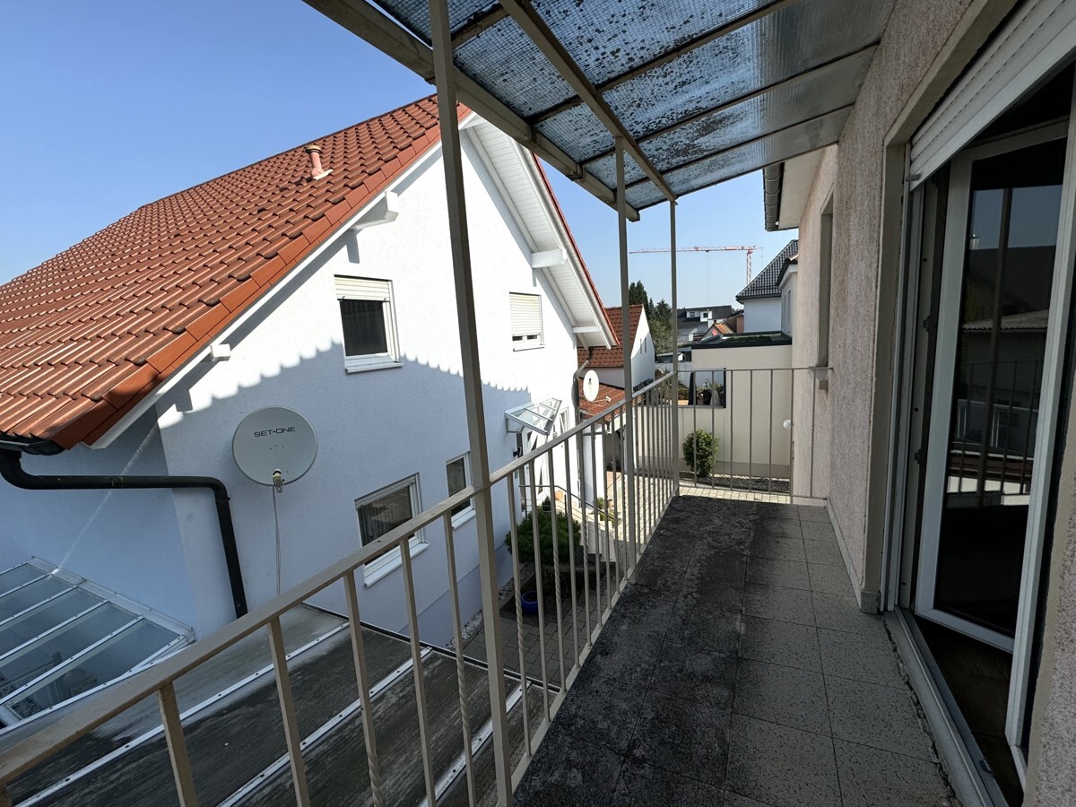 Überdachter Balkon
