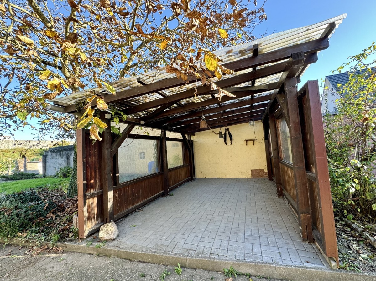 Schöner Sitzplatz im Garten