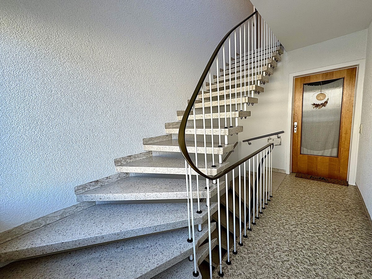 Helles Treppenhaus_OG