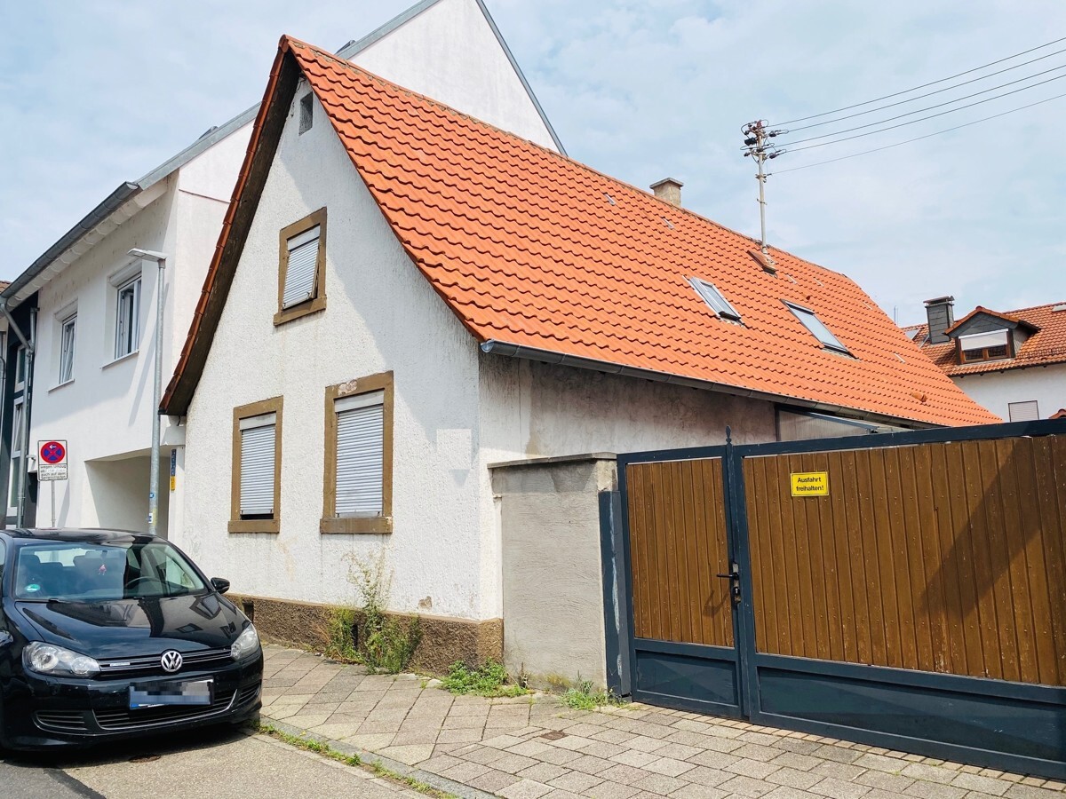 Hausansicht-Front