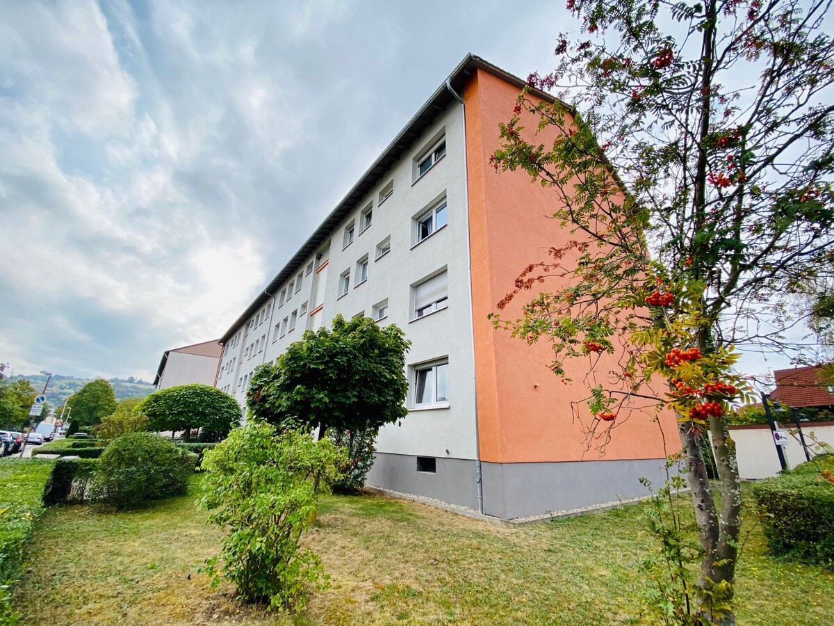 Hausansicht (Seite-Vorne)