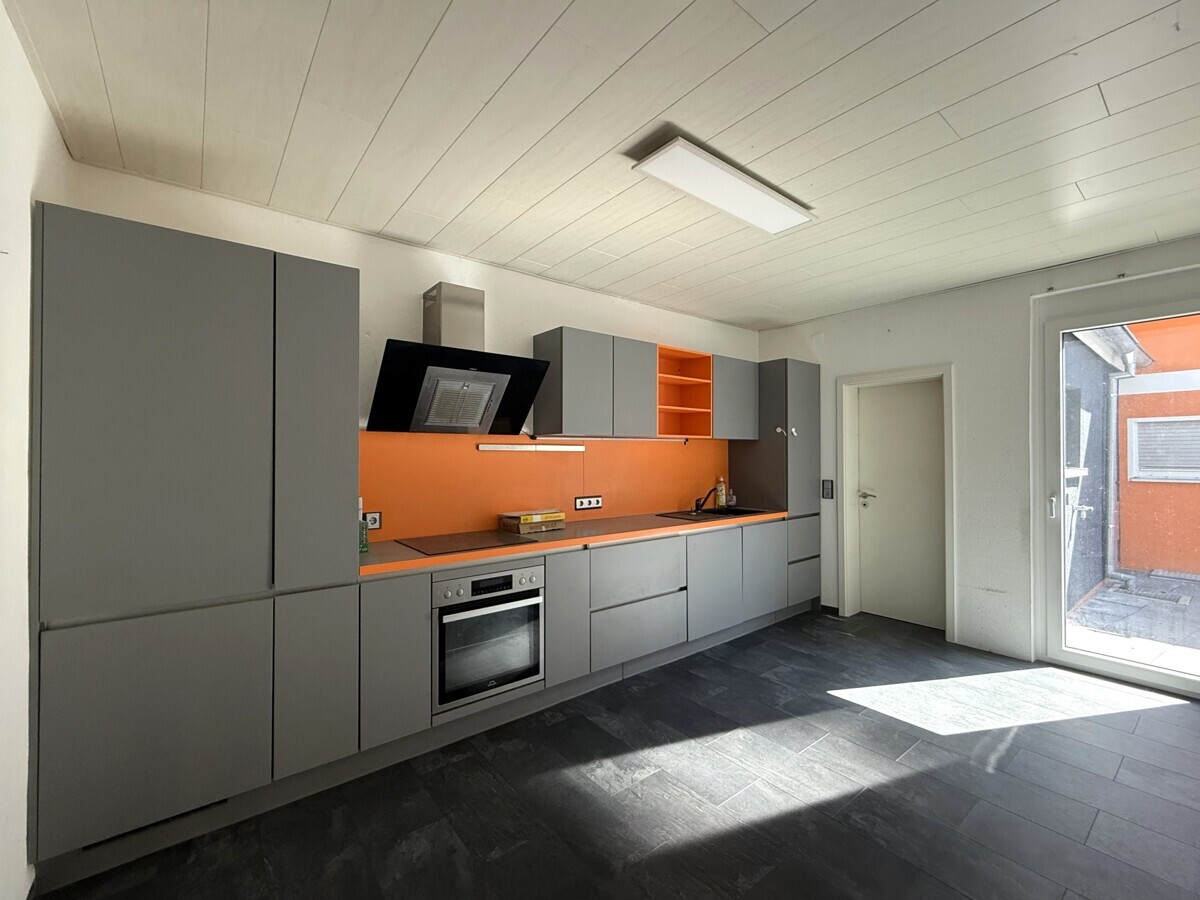 Moderne Einbauküche_EG