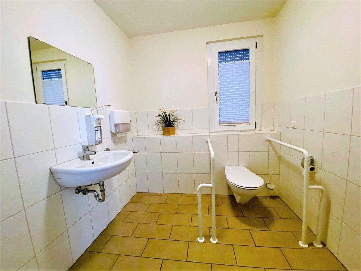 WC2 (Behindertengercht)