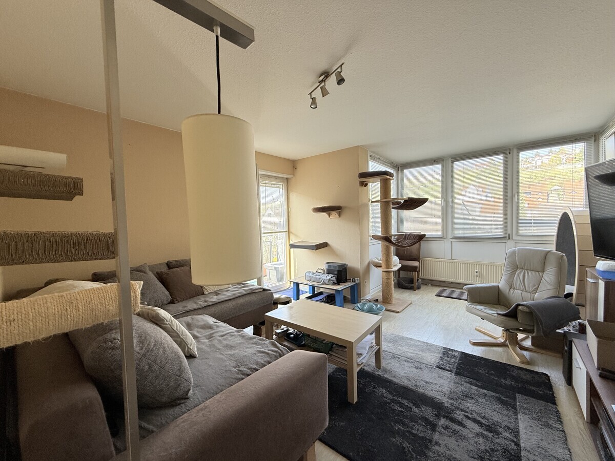 Helles Wohnzimmer