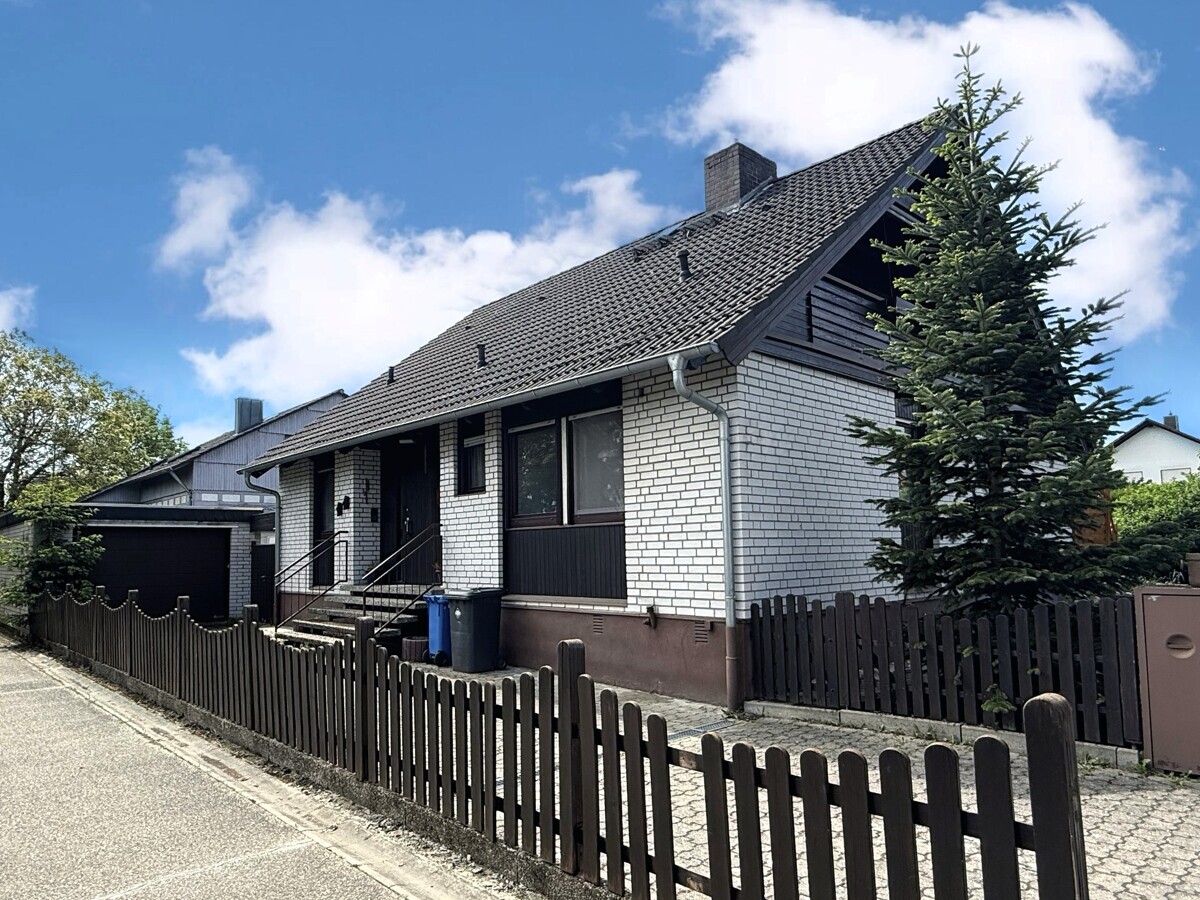 Real Estate Title Image Background