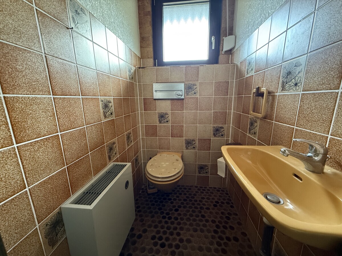 Tageslicht-Gäste-WC