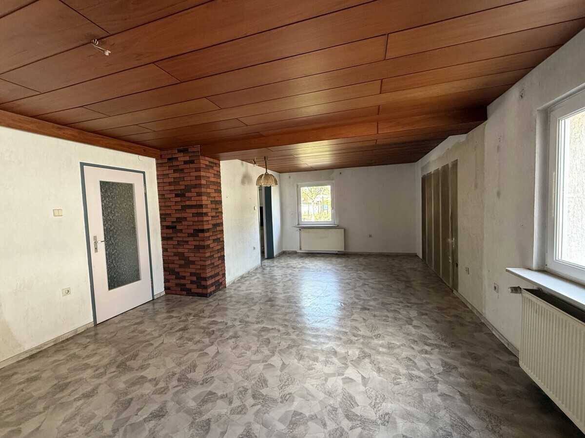 Großes Wohn-Esszimmer