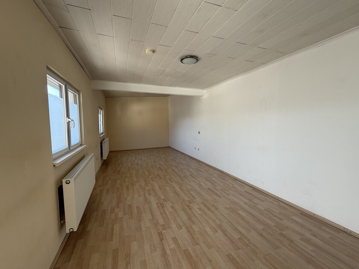 Zimmer1_OG