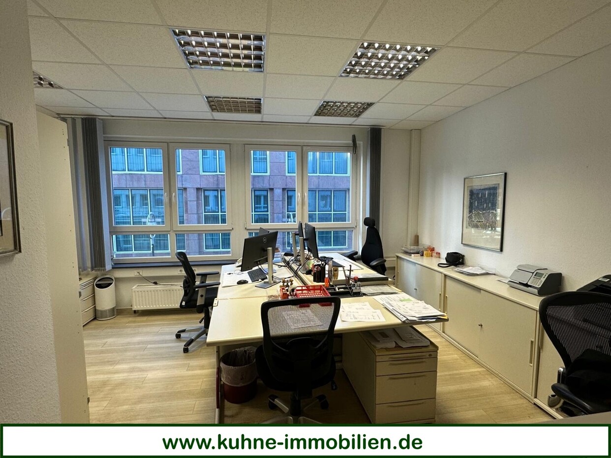 Arbeitszimmer