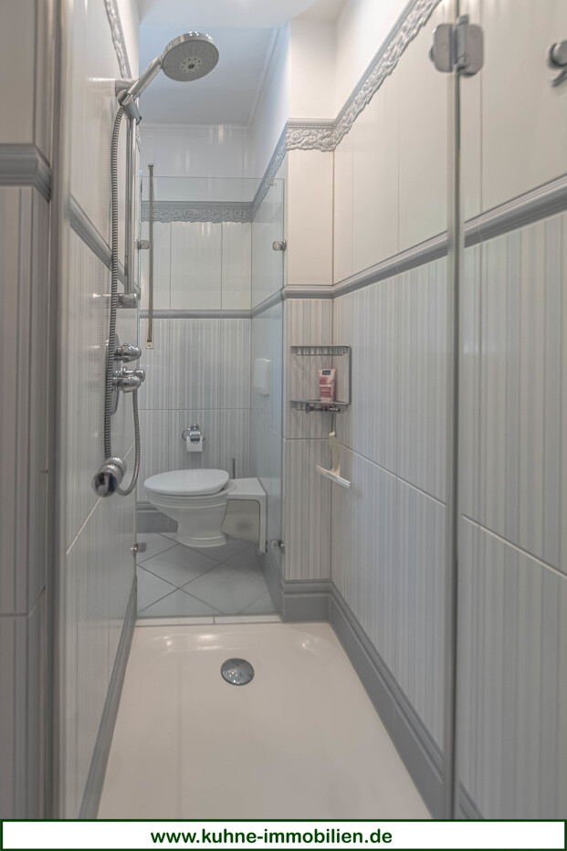 Dusche-EG