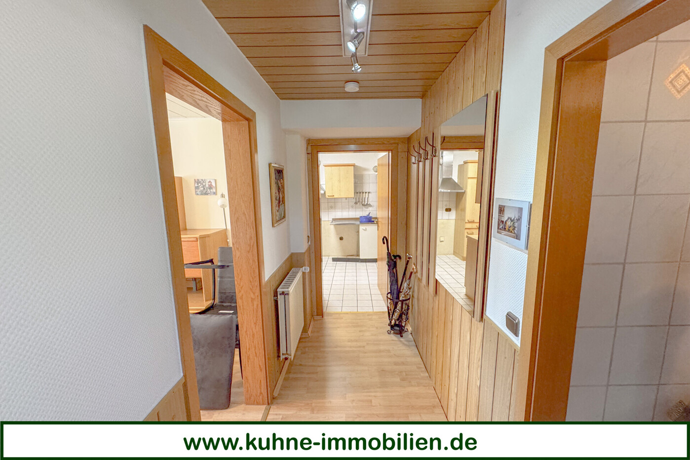 UG Flur mit seperatem Eingang