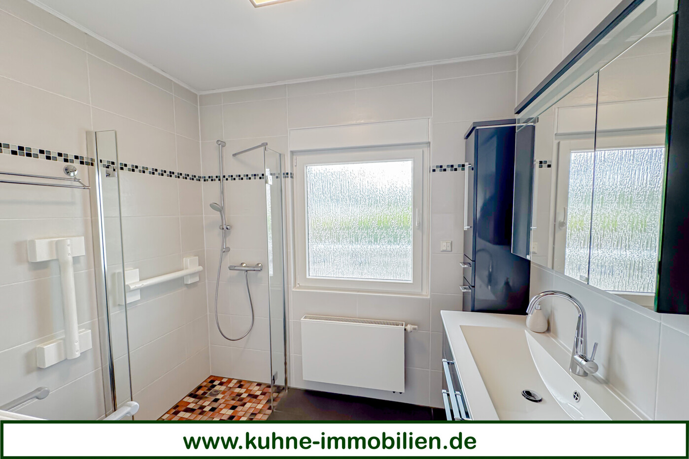 Badezimmer EG