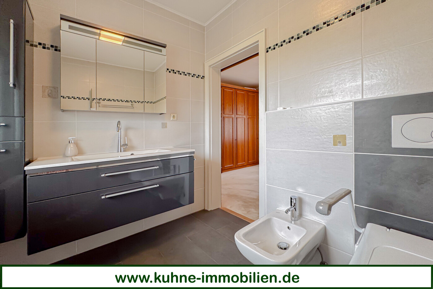 Badezimmer EG