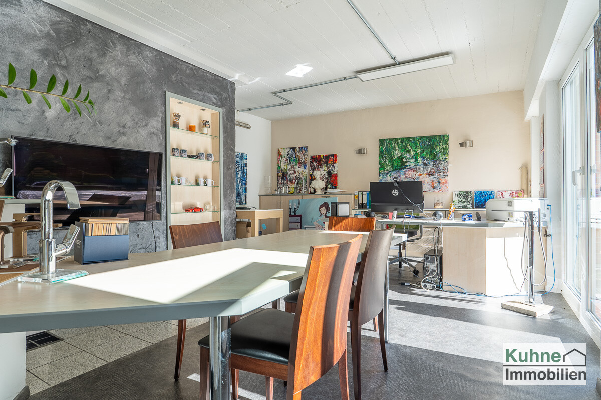 Büro 1