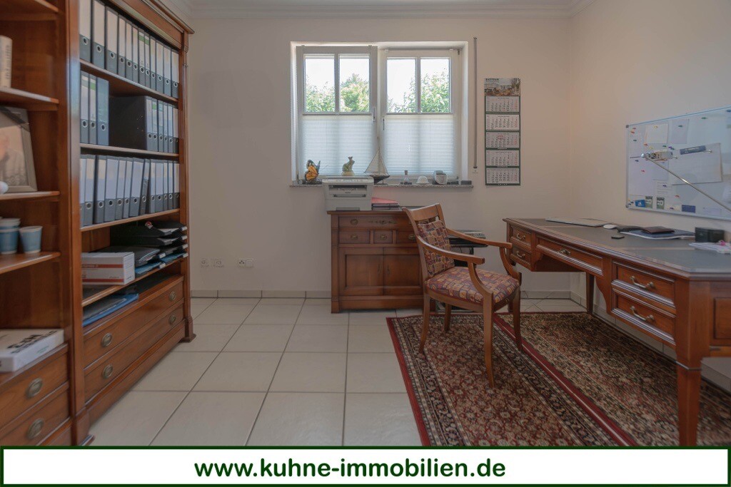 Arbeitszimmer